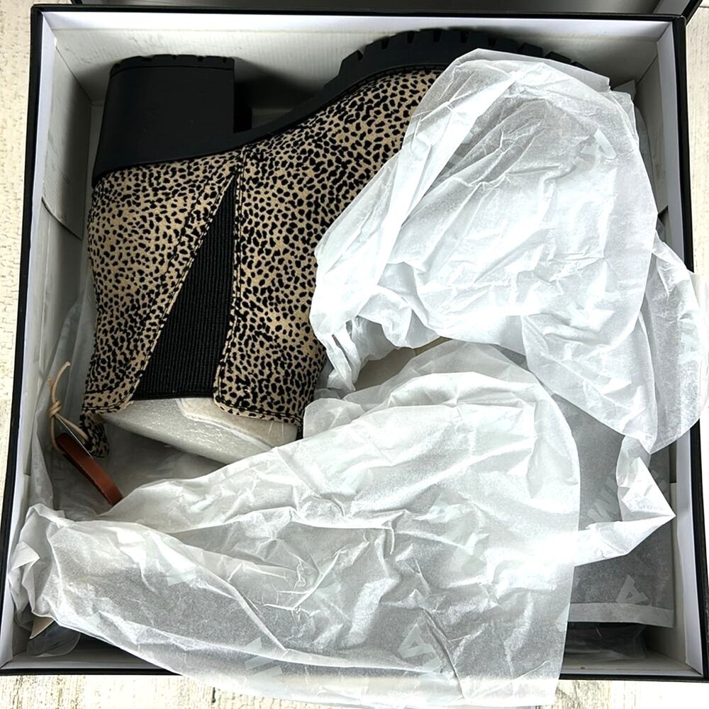 MIA Laren Womens 8.5 Leopard Print Faux Leather Ankle Boots Block Heel NEW - Picture 9 of 10